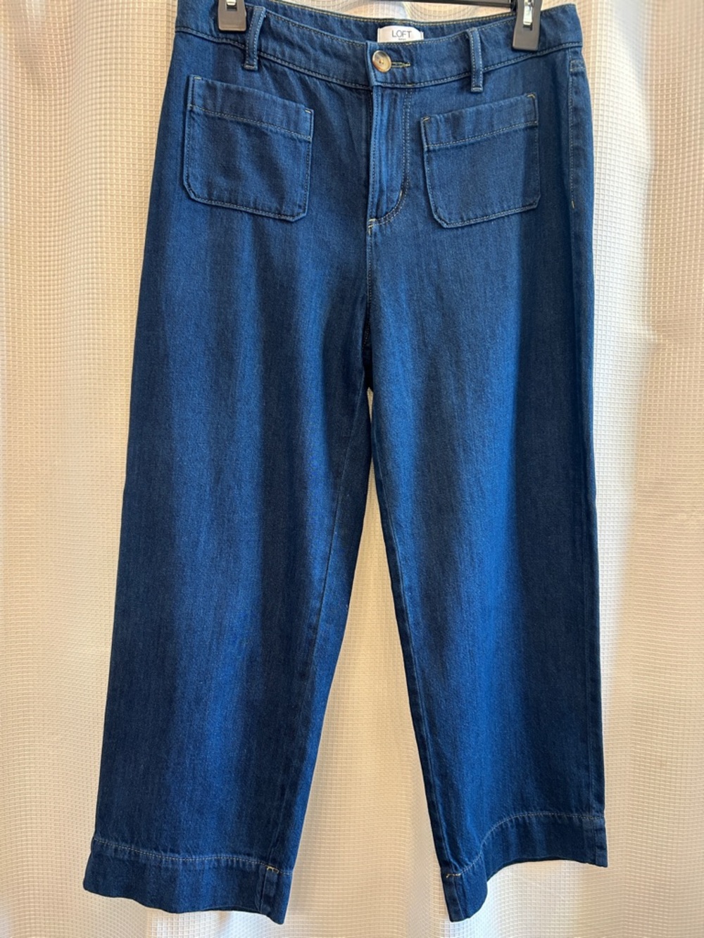 LOFT Indigo Wide-Leg Cropped Jeans size 4/27” EUC like new!